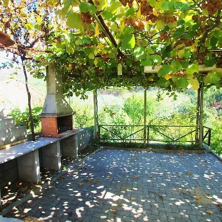 Casa Da Latada Holiday home Coentral Das Barreiras
